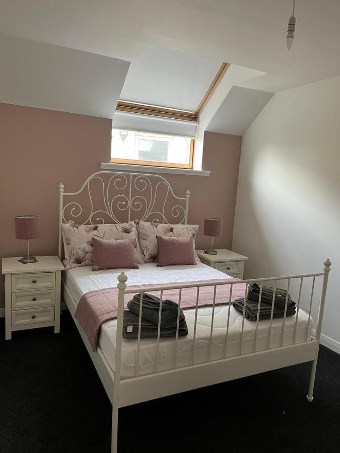 Marie'S Hoose Villa Сторноуей Екстериор снимка